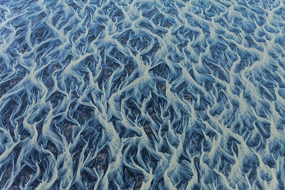 Veins of the Earth #1